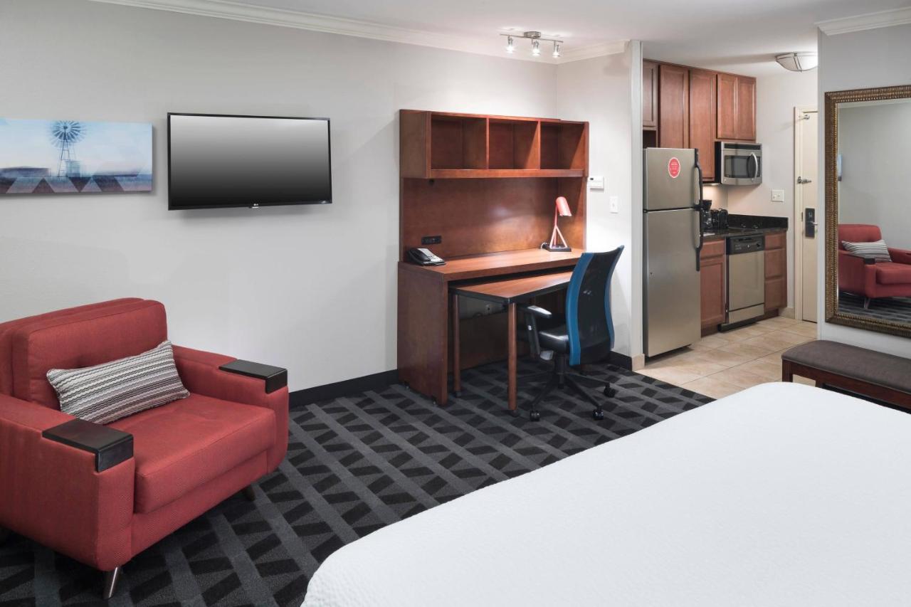 Towneplace Suites Fort Worth Downtown Екстериор снимка